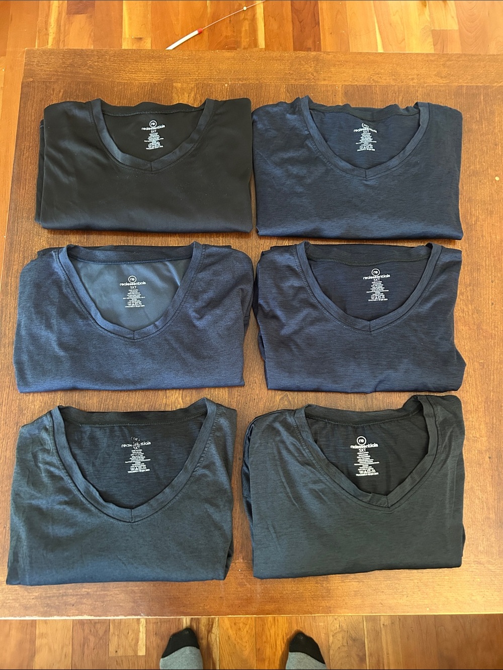 Men's V-Neck Short Sleeve Tees - Black & Navy (6-Pack)